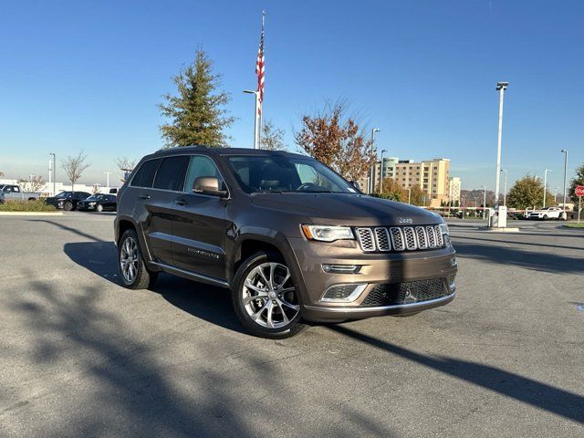 2020 Jeep Grand Cherokee Summit