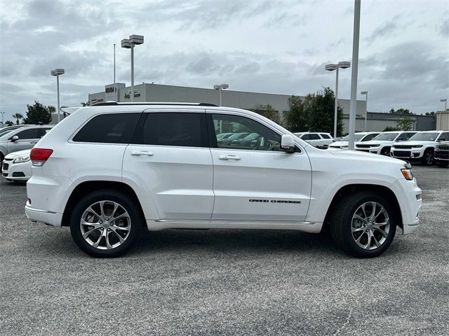 2020 Jeep Grand Cherokee Summit