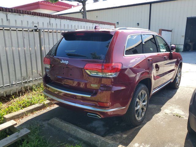 2020 Jeep Grand Cherokee Summit