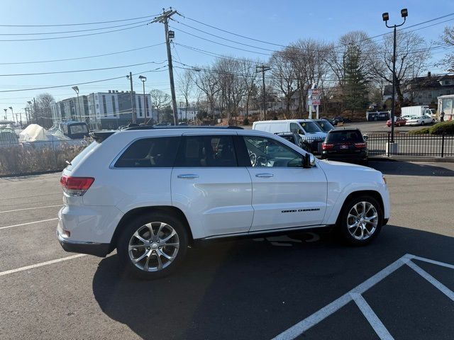 2020 Jeep Grand Cherokee Summit