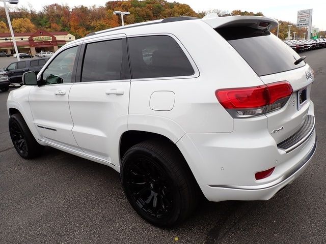 2020 Jeep Grand Cherokee Summit