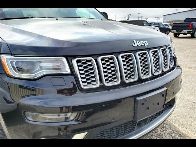 2020 Jeep Grand Cherokee Summit