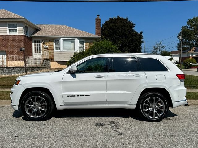 2020 Jeep Grand Cherokee Summit