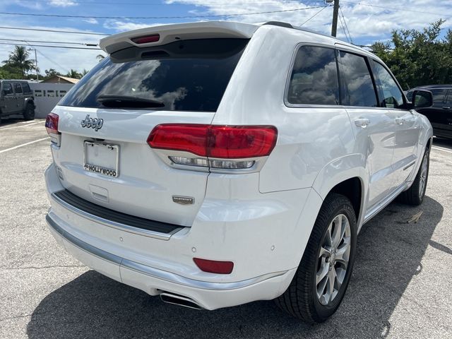 2020 Jeep Grand Cherokee Summit