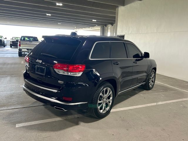 2020 Jeep Grand Cherokee Summit