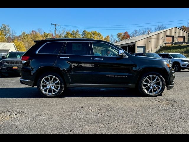 2020 Jeep Grand Cherokee Summit