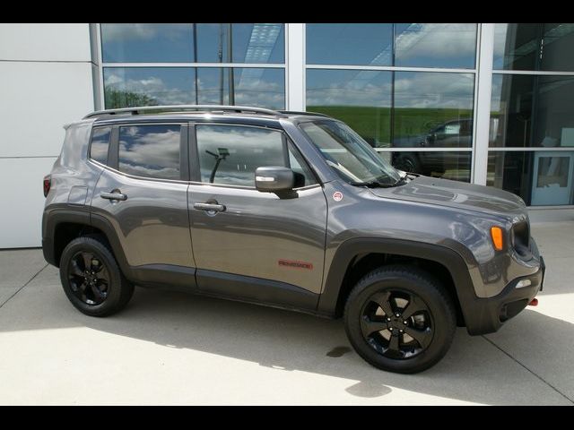 2020 Jeep Renegade Trailhawk