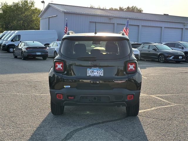 2020 Jeep Renegade Trailhawk