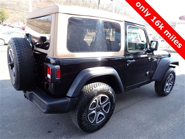 2020 Jeep Wrangler Black and Tan