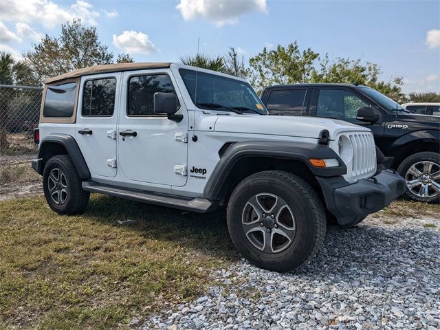 2020 Jeep Wrangler Unlimited Black and Tan