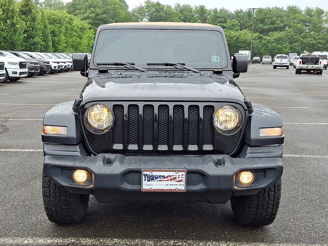 2020 Jeep Wrangler Unlimited Black and Tan
