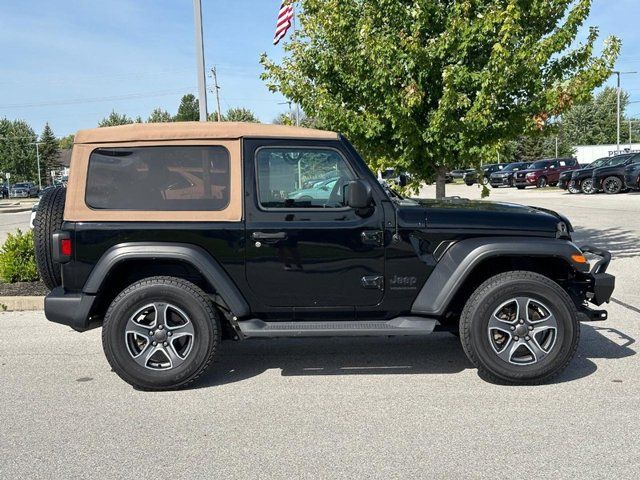 2020 Jeep Wrangler Black and Tan