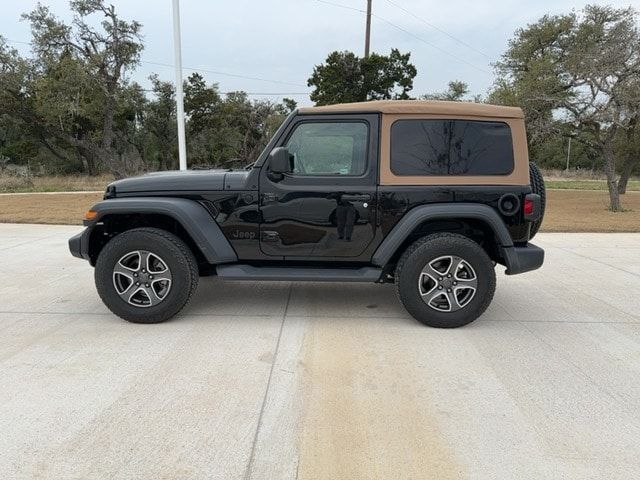 2020 Jeep Wrangler Black and Tan