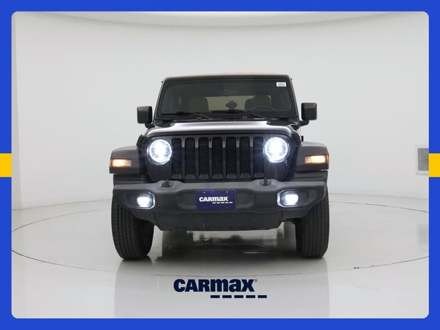 2020 Jeep Wrangler Black and Tan