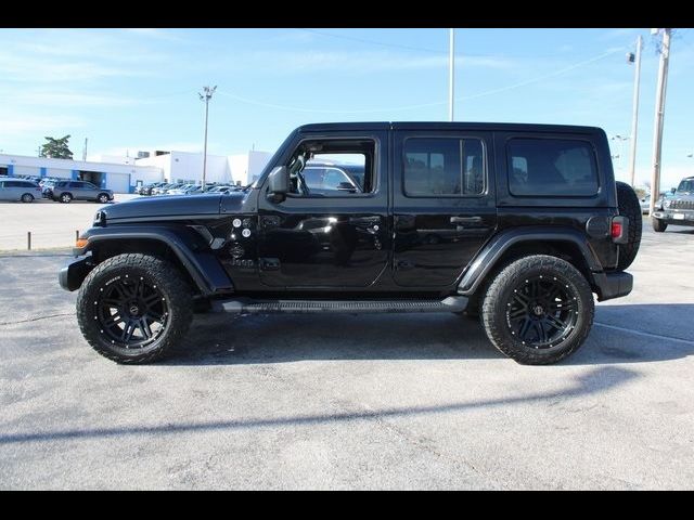 2020 Jeep Wrangler Unlimited Sahara Altitude