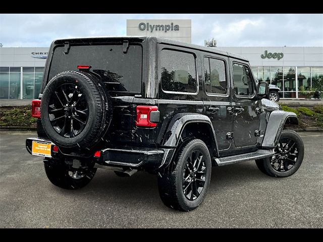 2020 Jeep Wrangler Unlimited Sahara High Altitude