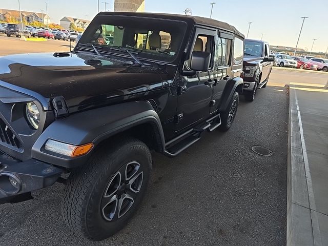 2020 Jeep Wrangler Unlimited Black and Tan