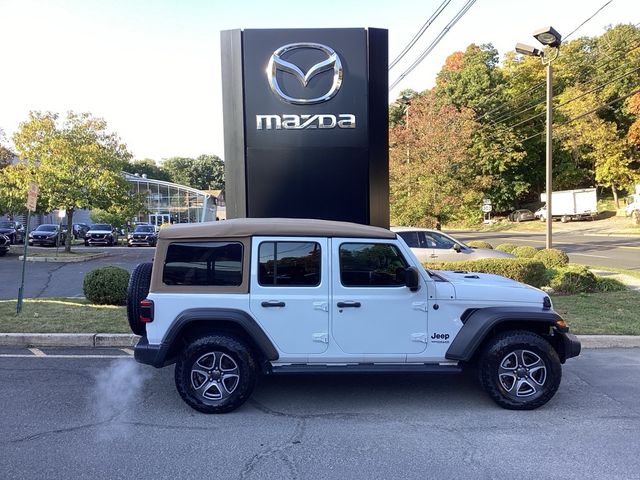 2020 Jeep Wrangler Unlimited Black and Tan