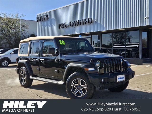 2020 Jeep Wrangler Unlimited Black and Tan