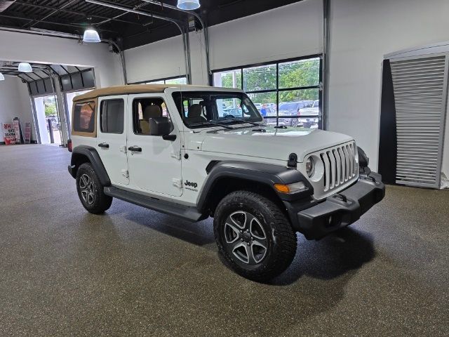 2020 Jeep Wrangler Unlimited Black and Tan