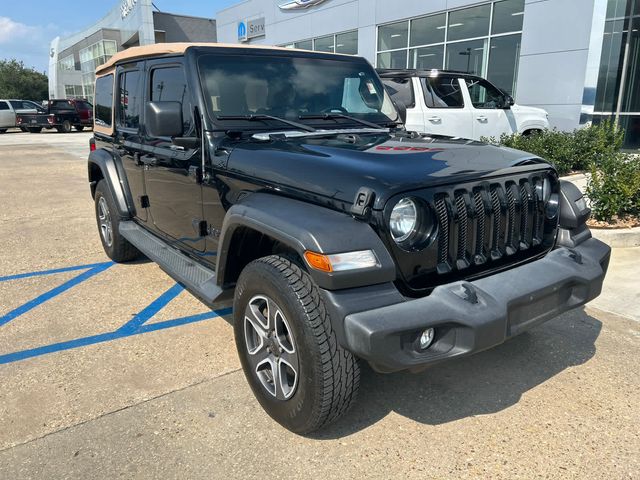 2020 Jeep Wrangler Unlimited Black and Tan