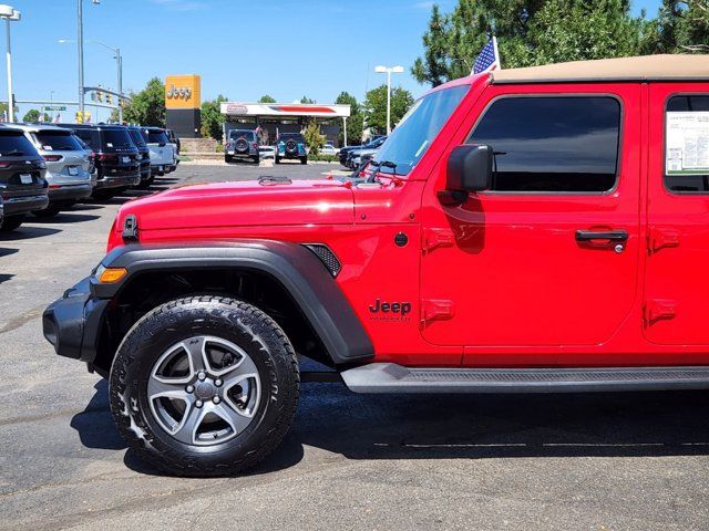 2020 Jeep Wrangler Unlimited Black and Tan