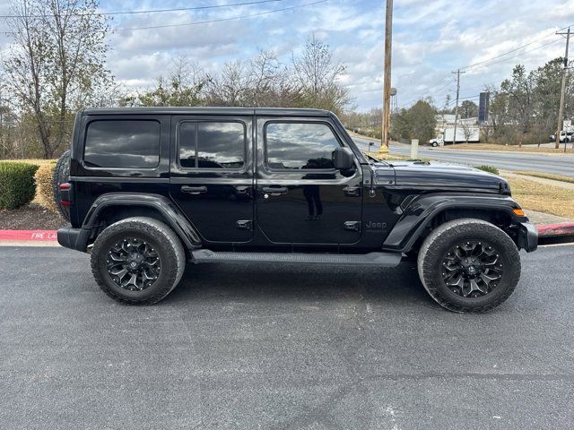 2020 Jeep Wrangler Unlimited Sahara Altitude