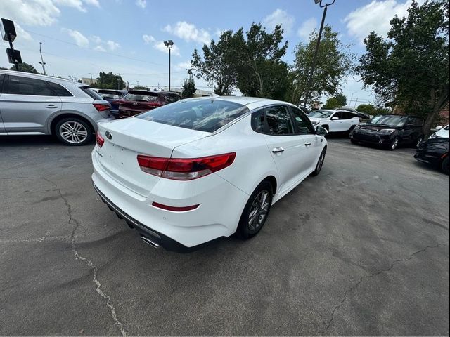 2020 Kia Optima LX