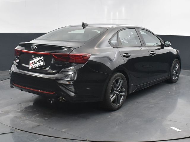 2020 Kia Forte GT-Line