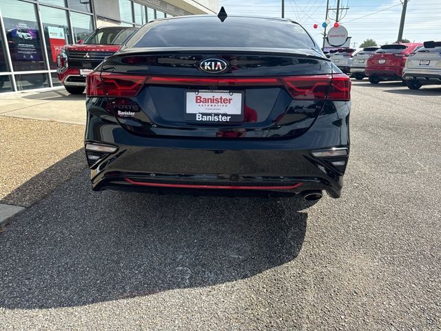 2020 Kia Forte GT-Line