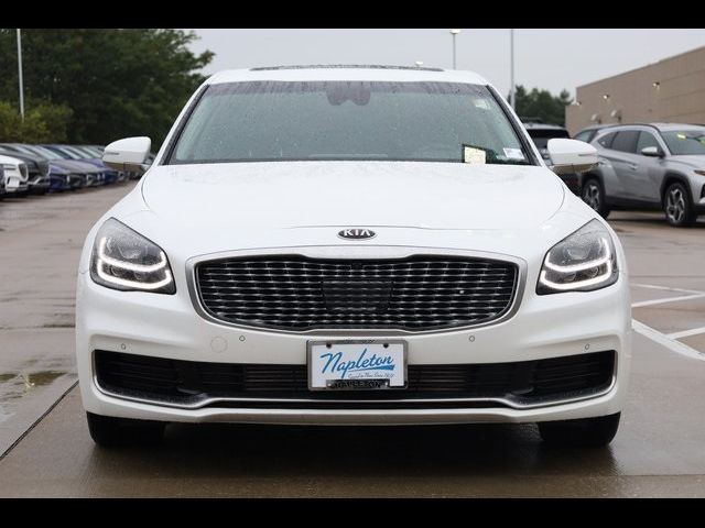 2020 Kia K900 Luxury