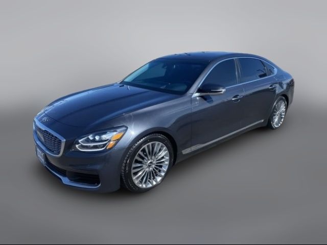 2020 Kia K900 Luxury