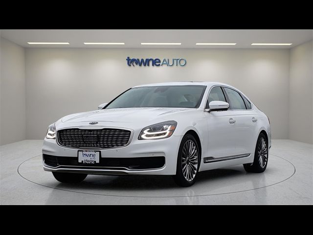 2020 Kia K900 Luxury