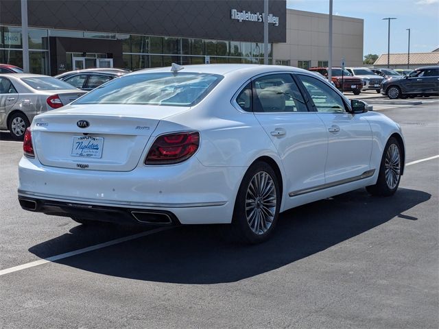 2020 Kia K900 Luxury