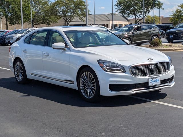 2020 Kia K900 Luxury