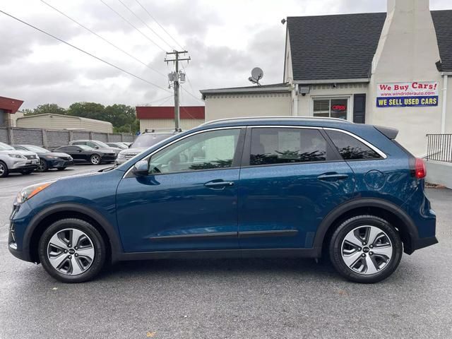 2020 Kia Niro LX