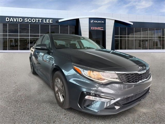 2020 Kia Optima LX