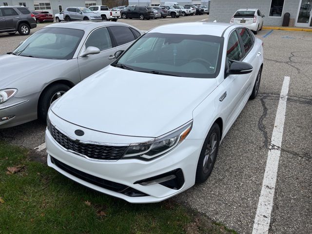 2020 Kia Optima LX