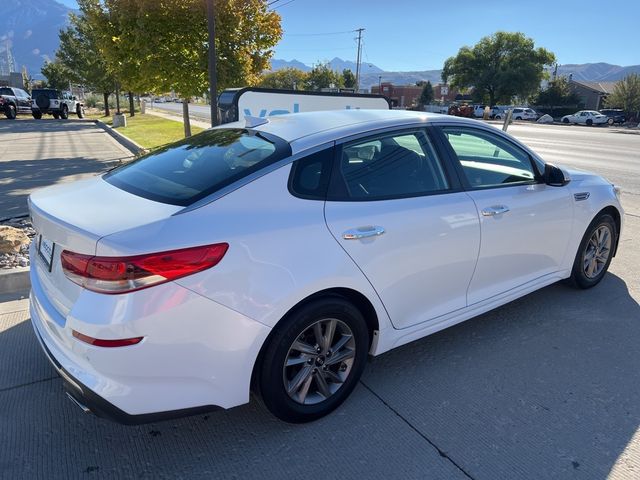 2020 Kia Optima LX