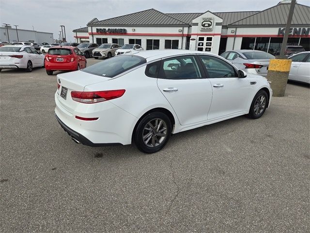 2020 Kia Optima LX