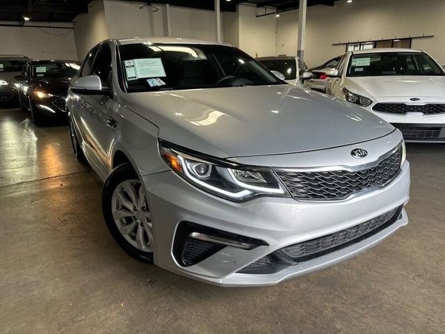 2020 Kia Optima LX