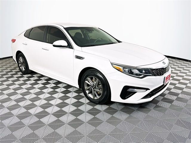 2020 Kia Optima LX