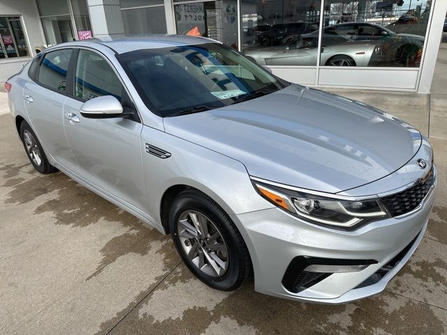 2020 Kia Optima LX