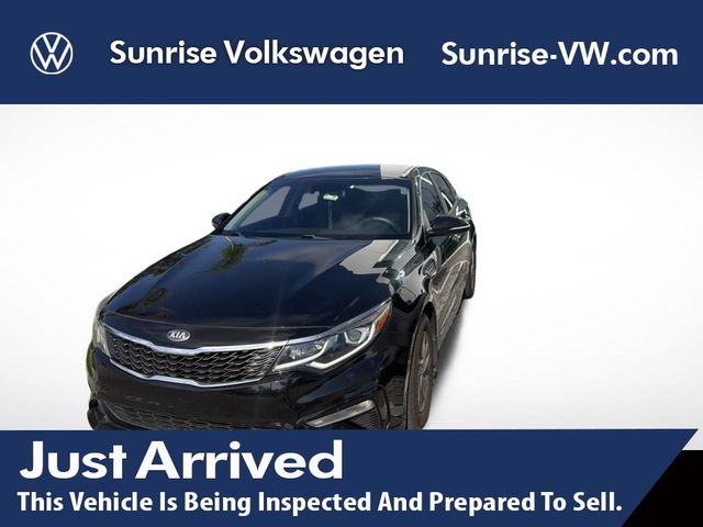 2020 Kia Optima LX