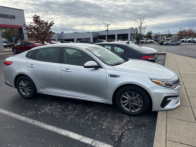 2020 Kia Optima LX