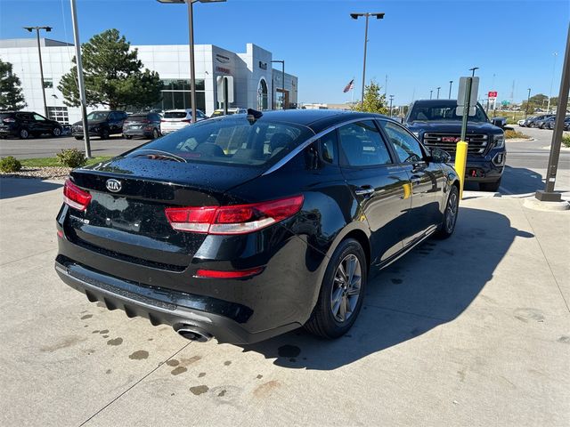 2020 Kia Optima LX