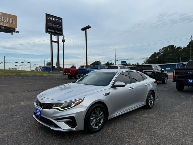 2020 Kia Optima LX