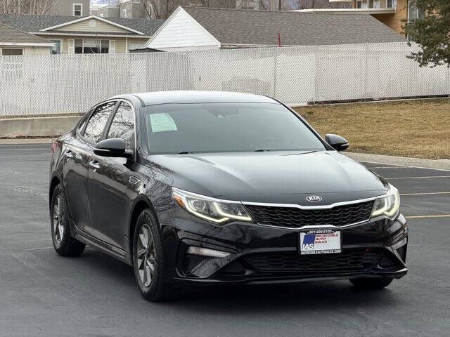 2020 Kia Optima LX