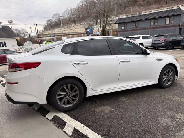 2020 Kia Optima LX