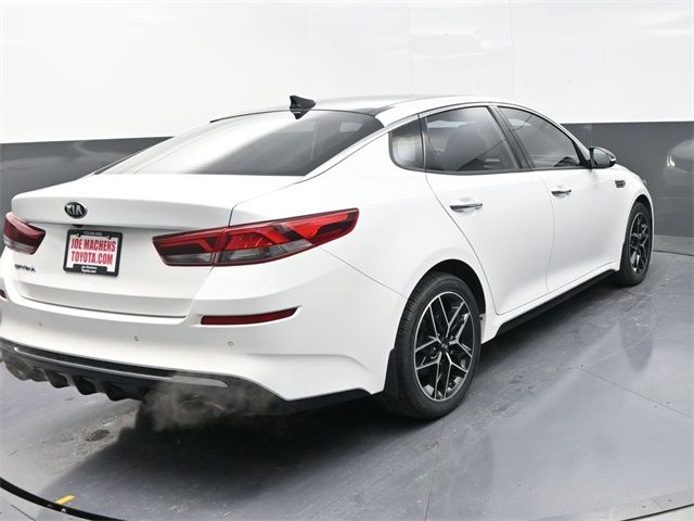 2020 Kia Optima SE